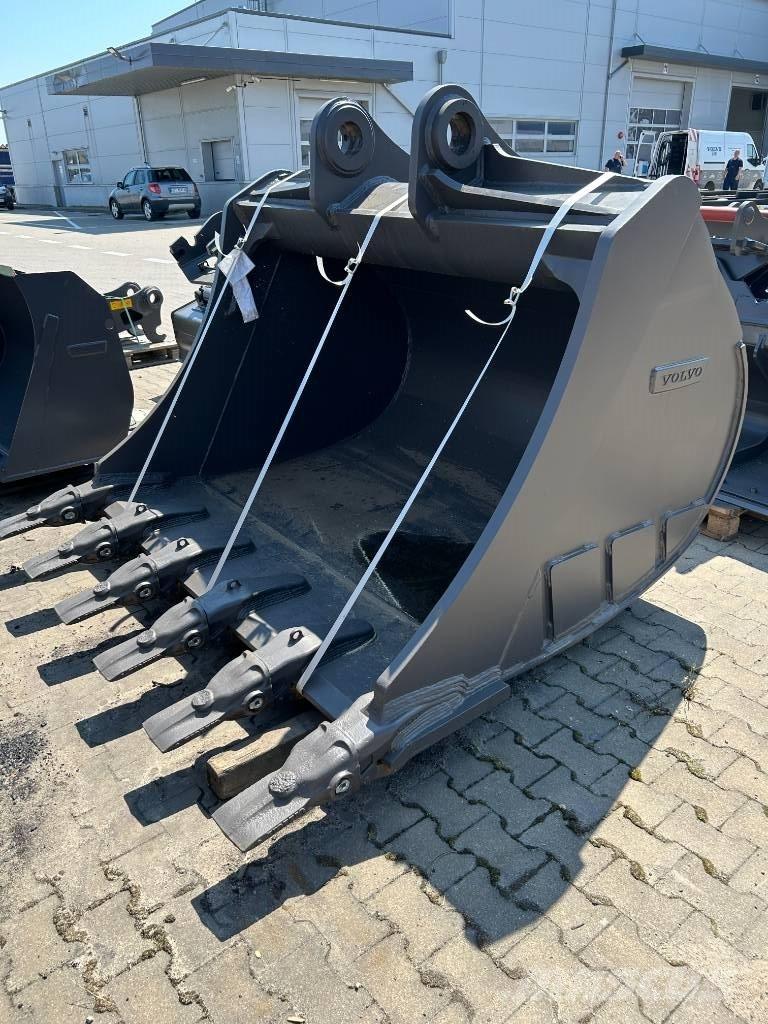 Volvo EC 480 E L حفارات زحافة