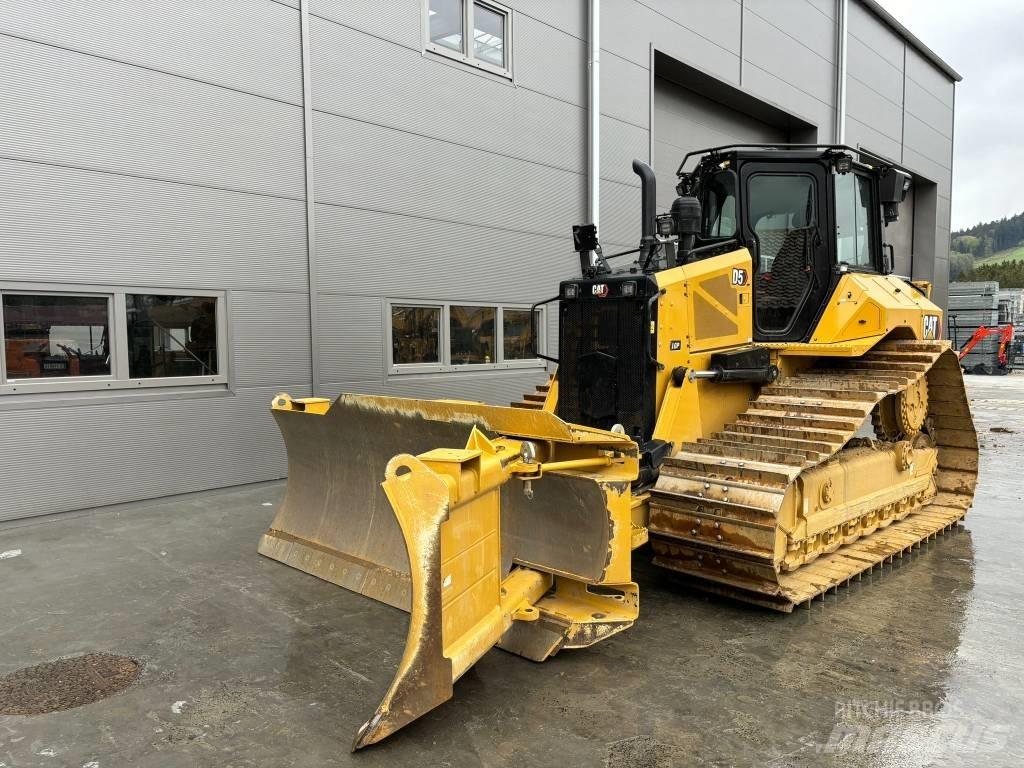 CAT D5-17 LGP بلدوزرات مجنزرة