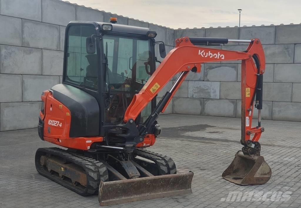 Kubota KX027-4 حفارات صغيرة أقل من 7 طن (حفارات صغيرة)