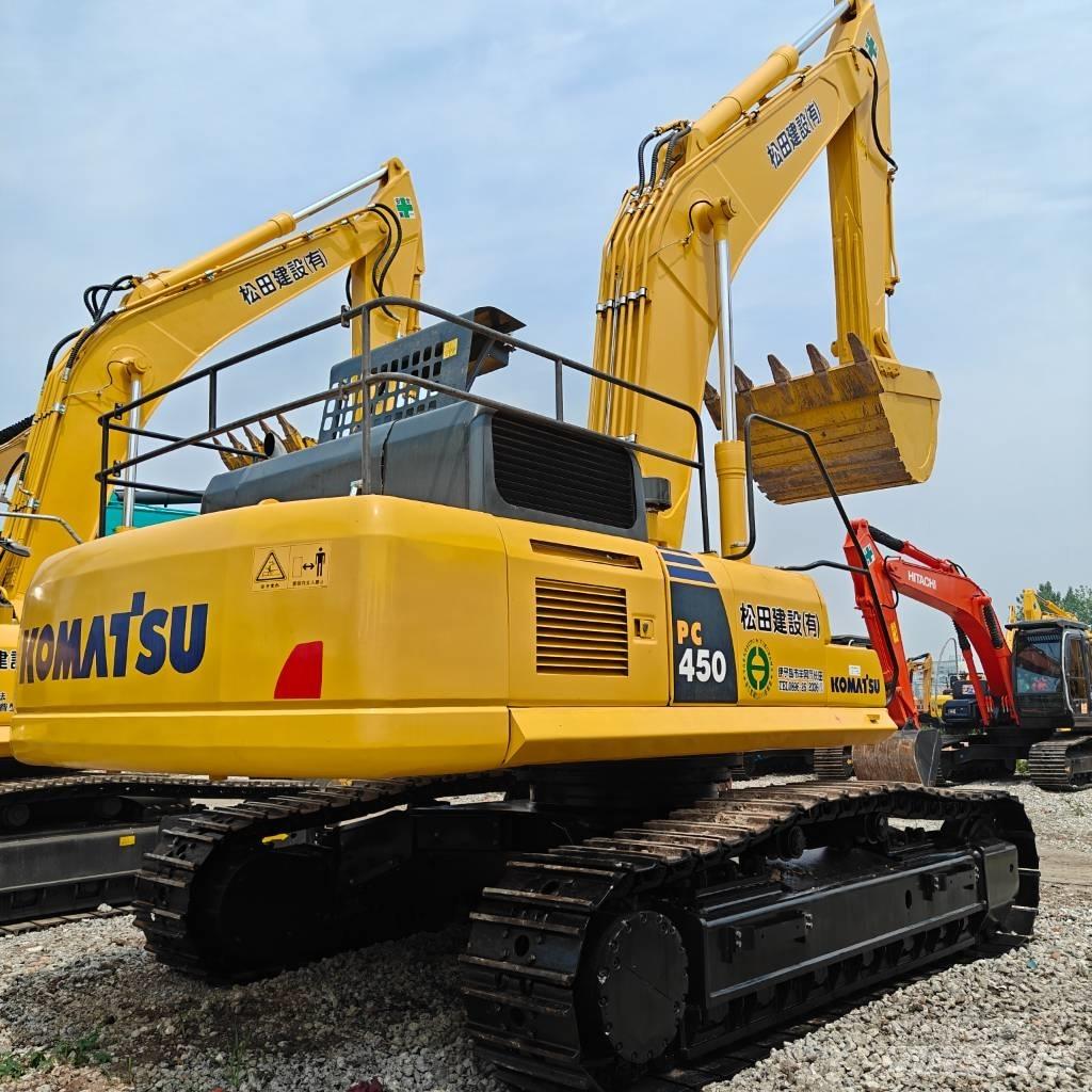 Komatsu 450-8 حفارات زحافة