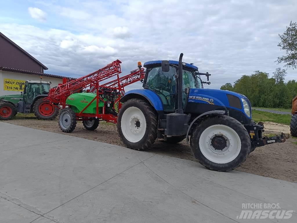 New Holland T 7.200 الجرارات