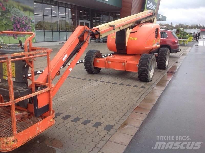 JLG 600 AJ رافعات سلة مفصلية