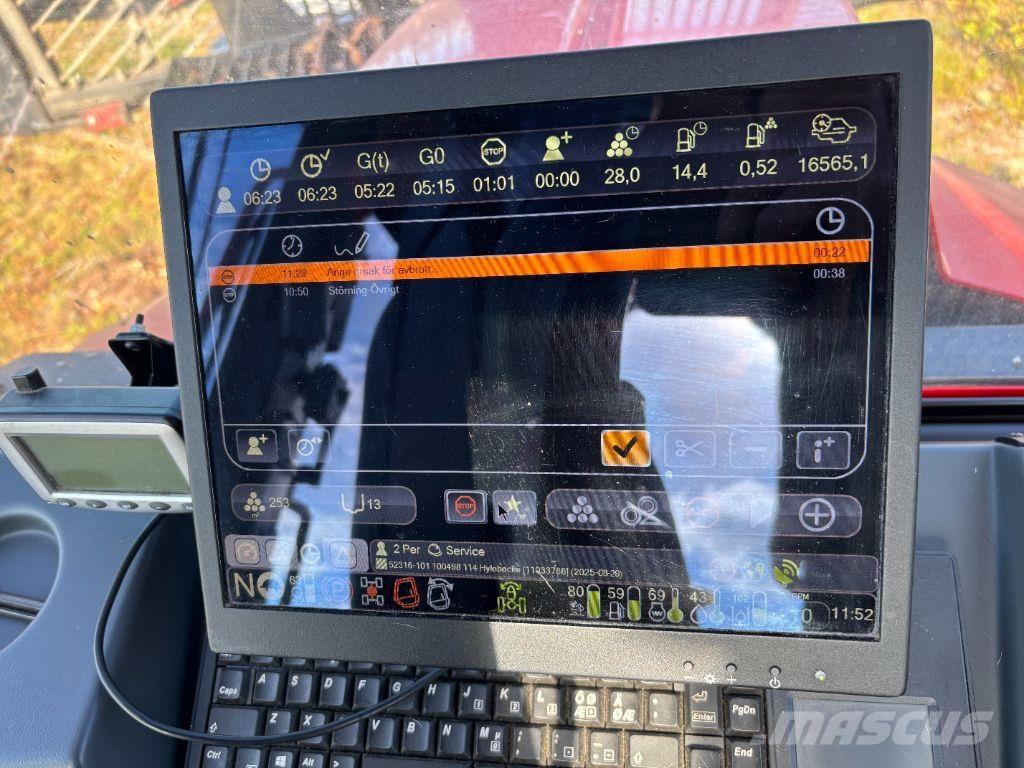 Komatsu 895 شاحنات