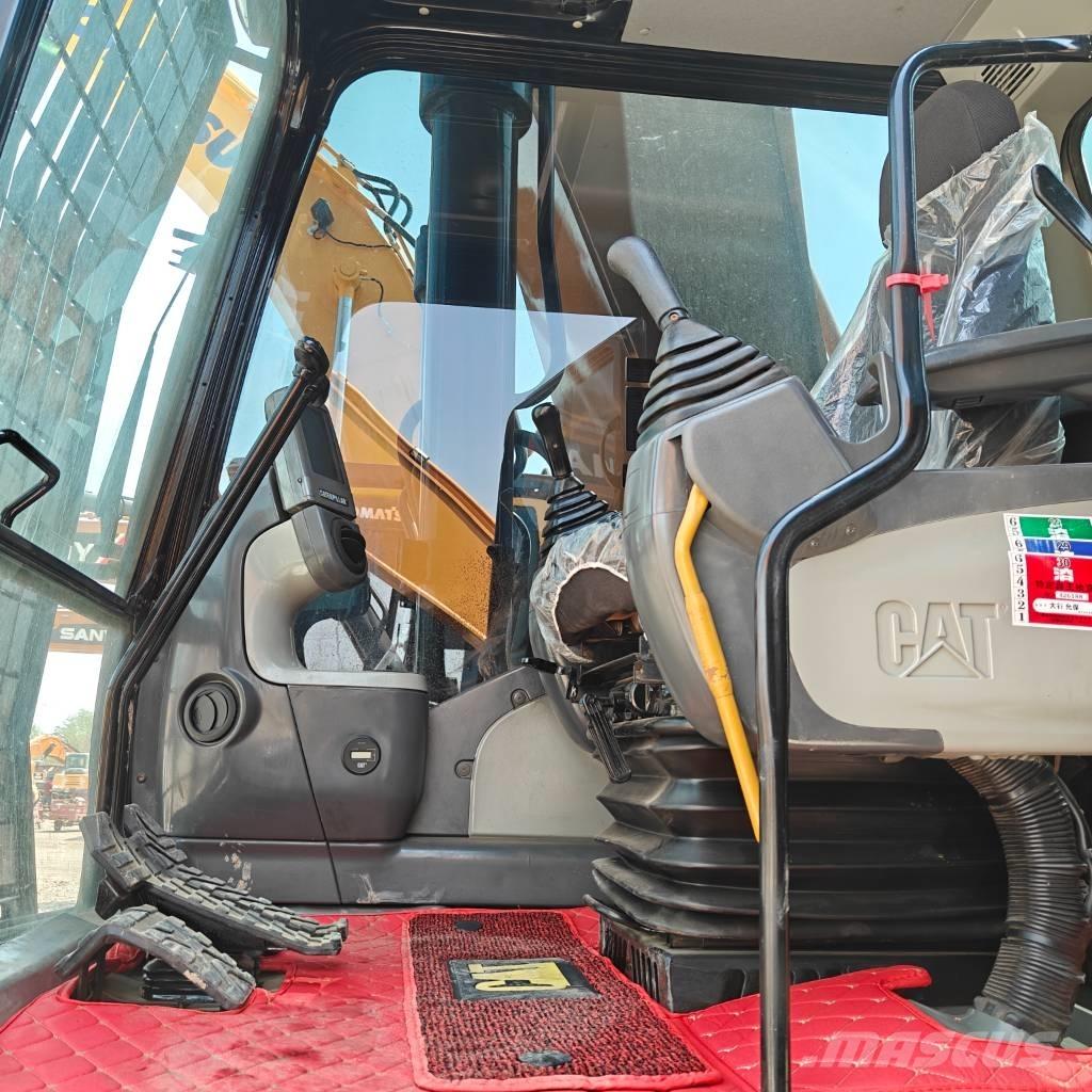 CAT 336D حفارات زحافة