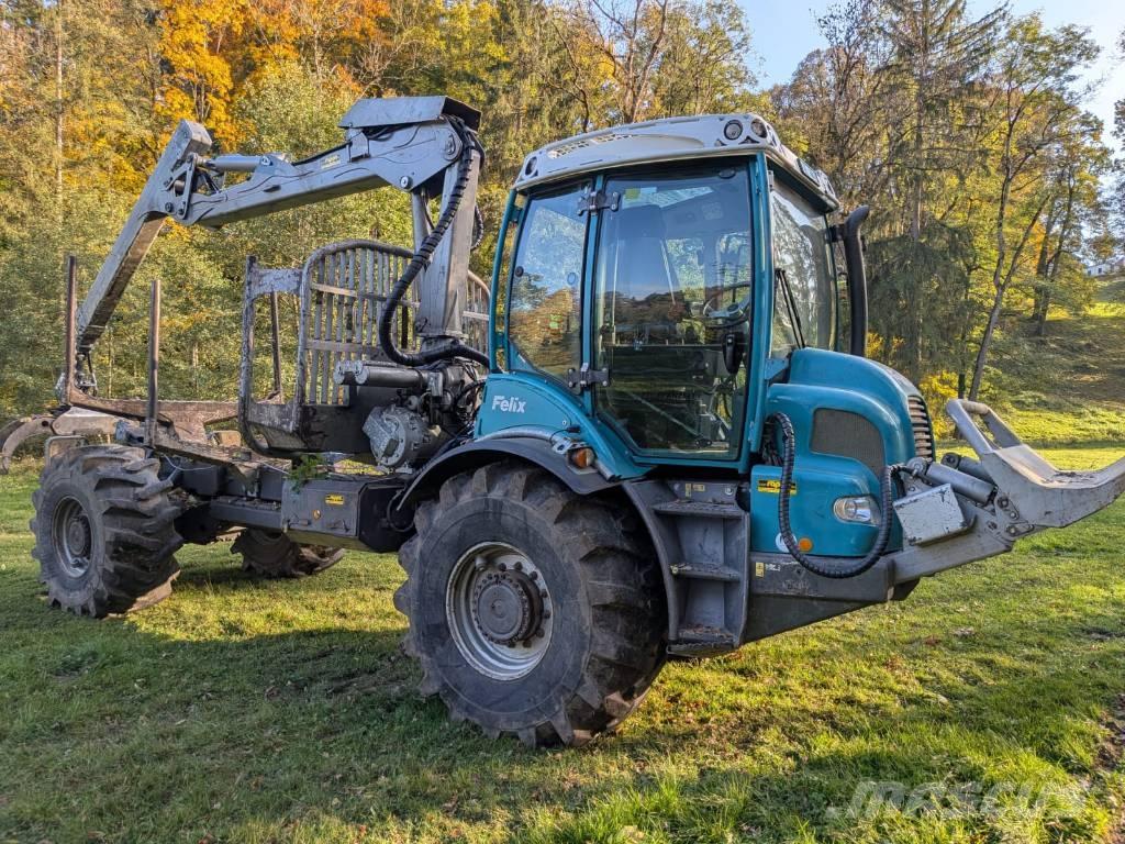 Pfanzelt Felix شاحنات