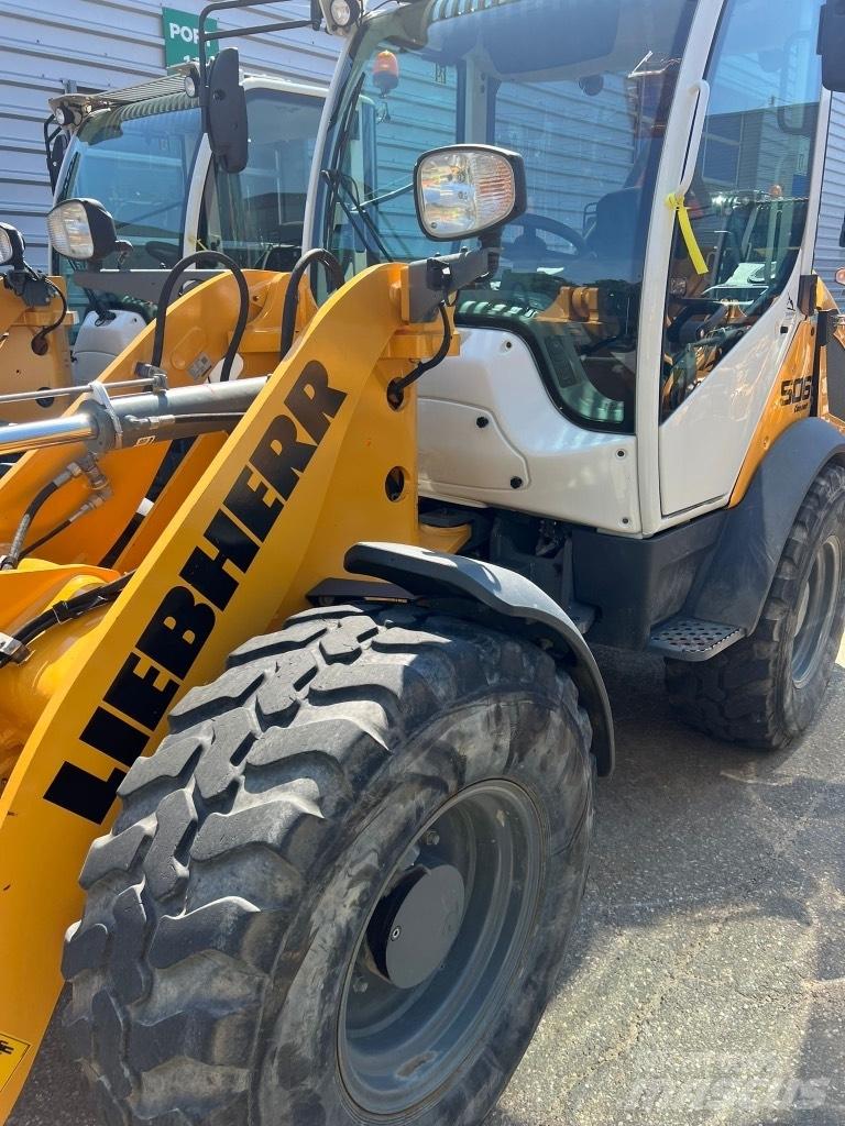 Liebherr L 506 لوادر بعجل