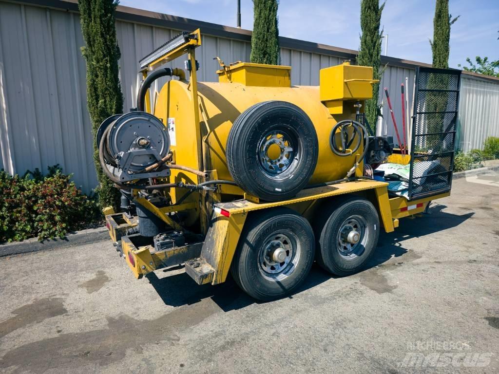  Seal Rite SR 700 ملحقات ماكينات الأسفلت