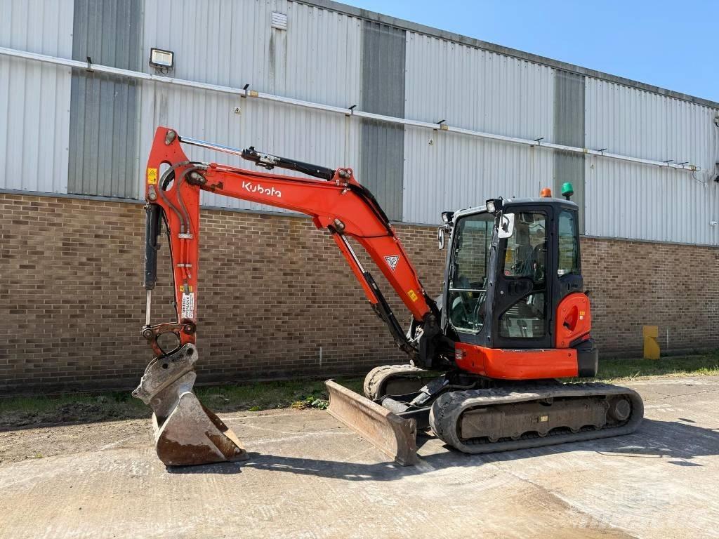 Kubota U55-4 حفارات صغيرة أقل من 7 طن (حفارات صغيرة)