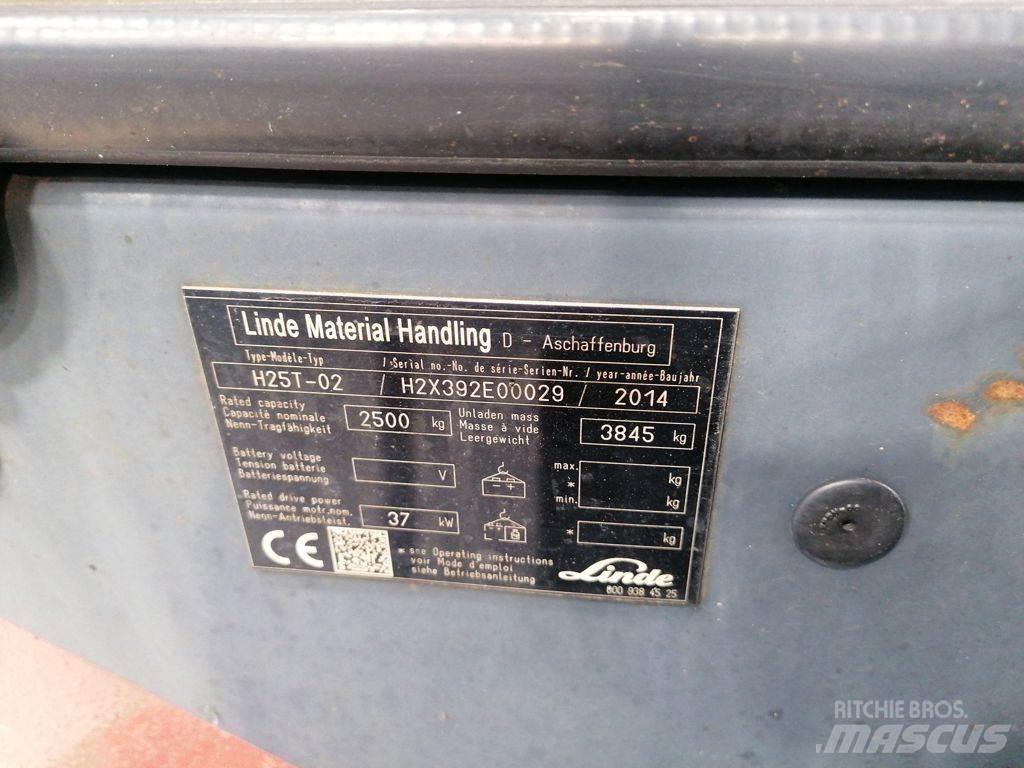 Linde H25T-02 شاحنات LPG