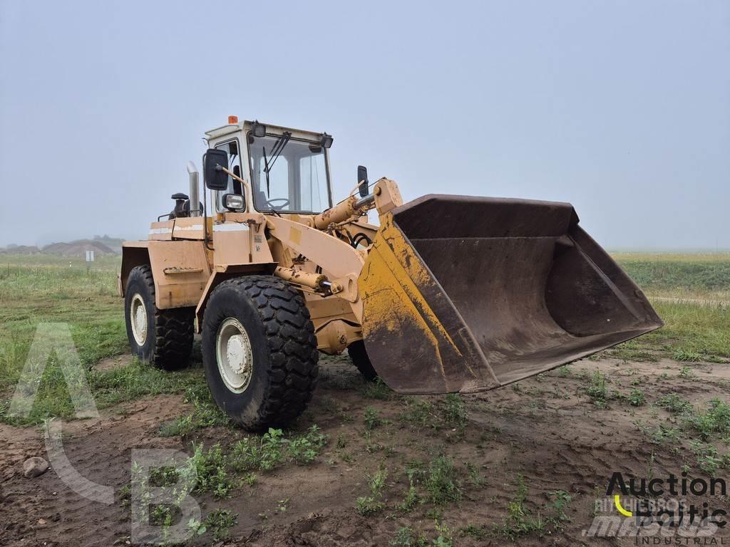 Liebherr L 531 لوادر بعجل