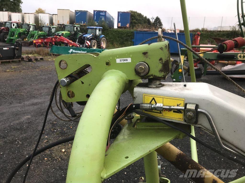 CLAAS Volto 58 مكابس وميبسات التبن