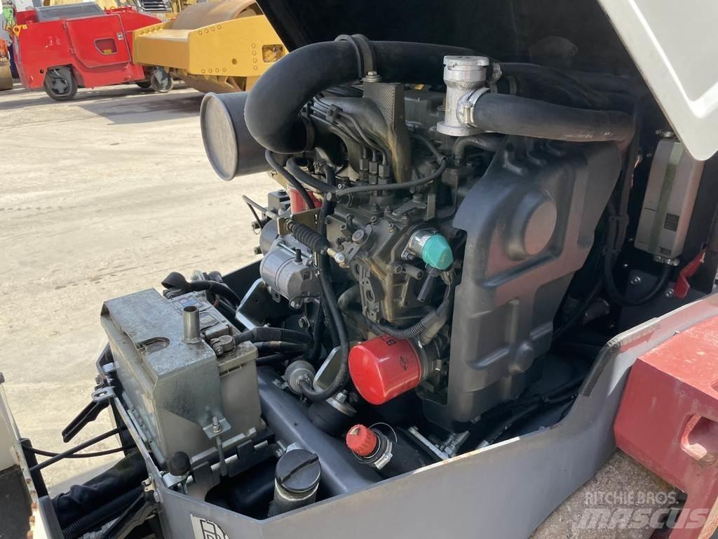 Dynapac CC1200C مداحل مزدوجة