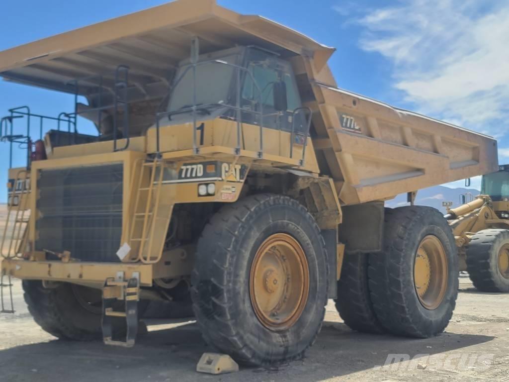 CAT 777D ساحبات مفصلية