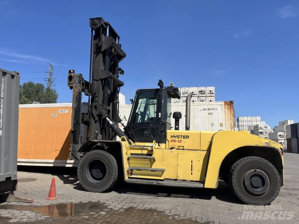 Hyster H25XM-12 مناولات حاويات