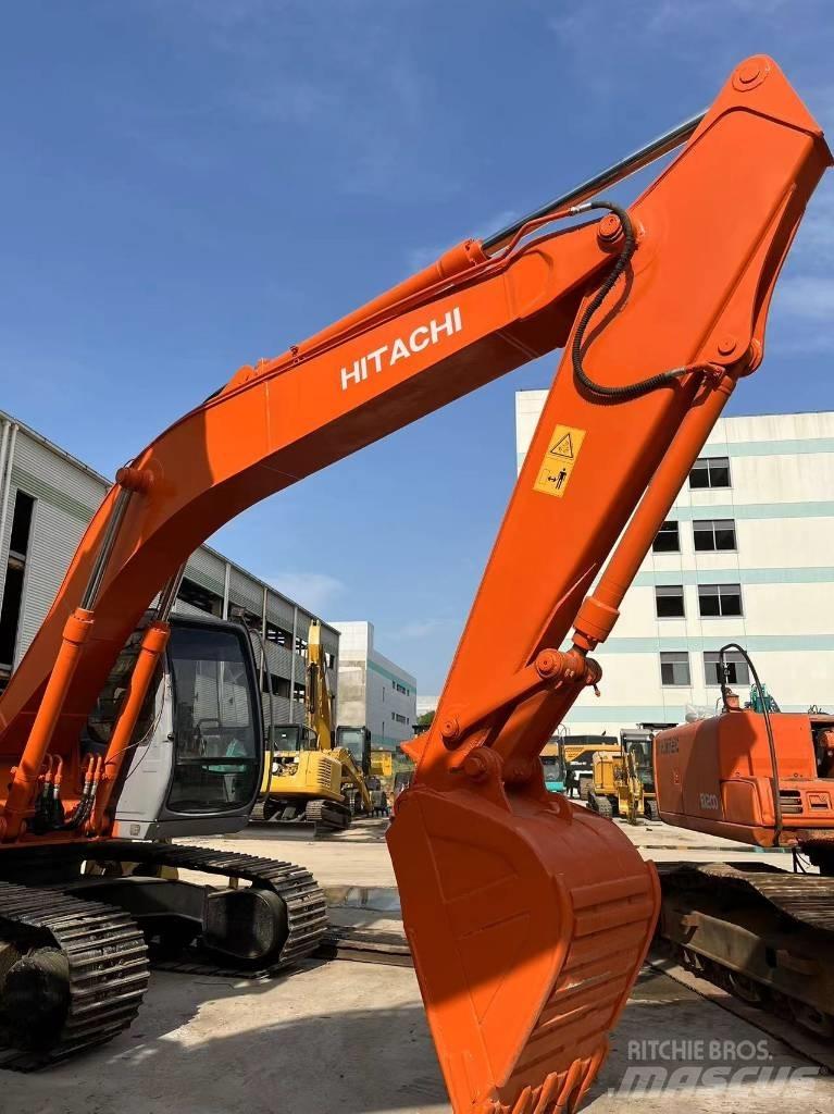 Hitachi EX 200 حفارات زحافة
