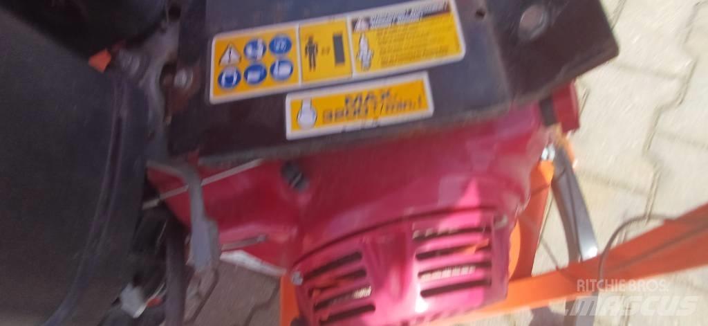 Eliet major 4S v3 ماكينات أخرى لتجهيز الأراضي