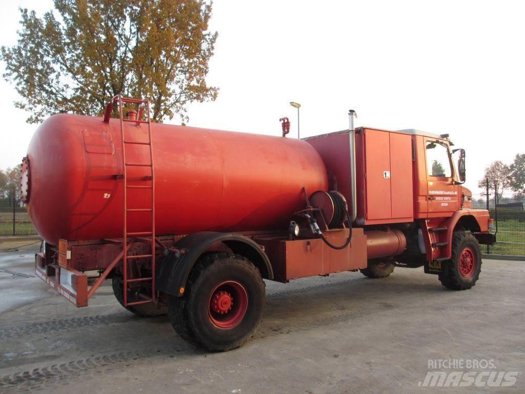 Renault GLR310 شاحنات ذات صهاريج