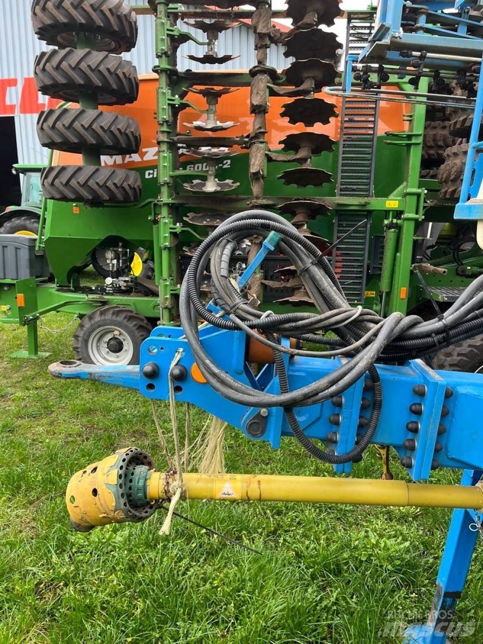 Lemken Primus 45 الرشاشات