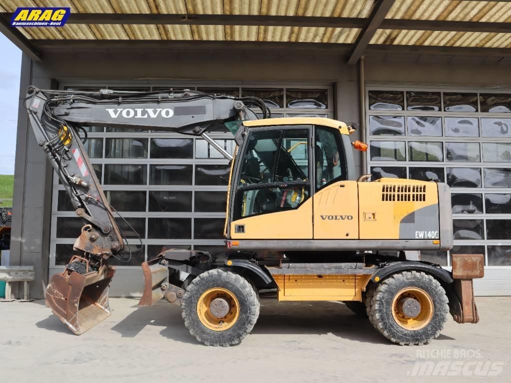 Volvo EW 140 C حفارات بعجل