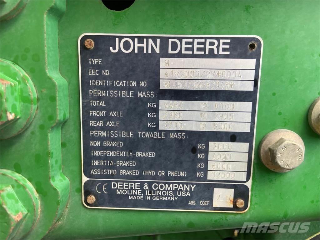 John Deere 5070M الجرارات
