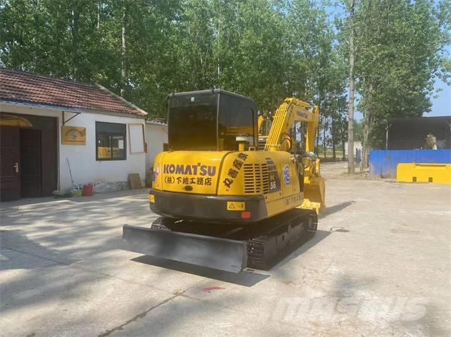 Komatsu PC56-7 حفارات زحافة
