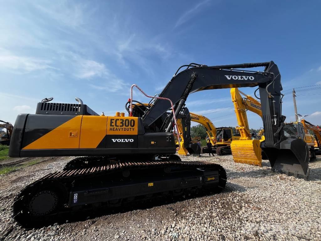 Volvo EC 300 حفارات زحافة