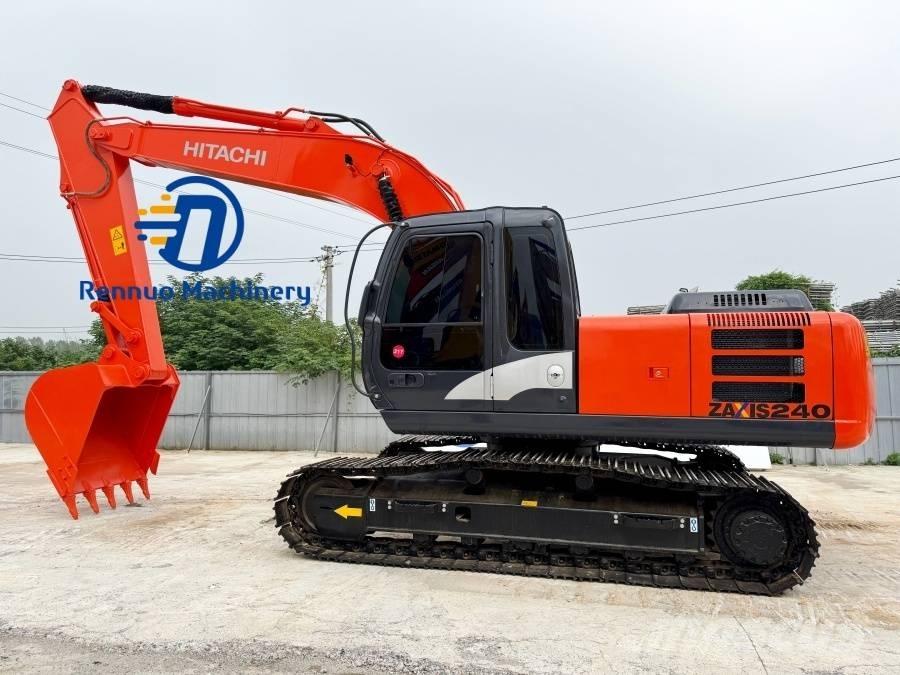 Hitachi ZX 240 حفارات زحافة