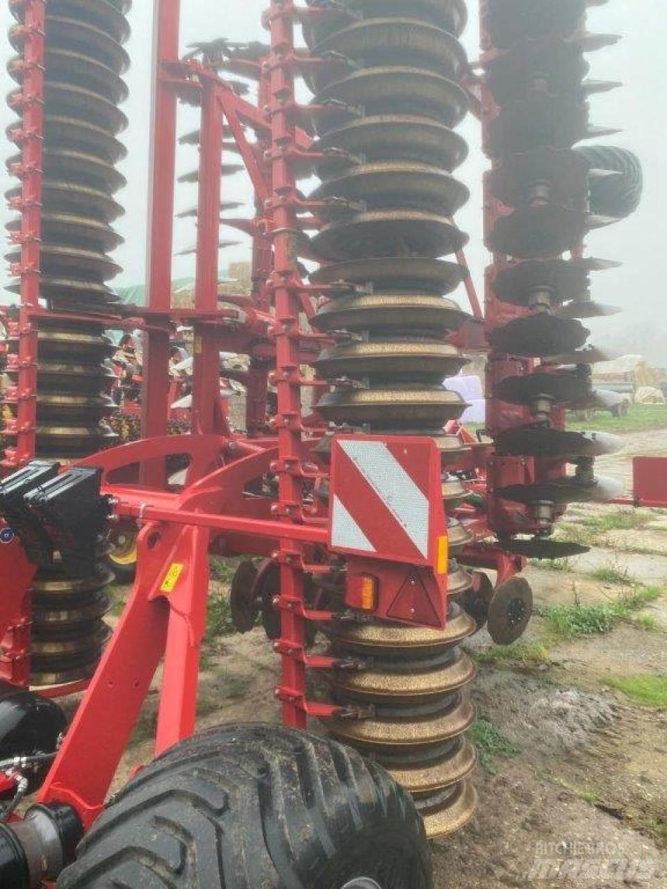 Horsch Joker 7 RT زحافات ساحقة