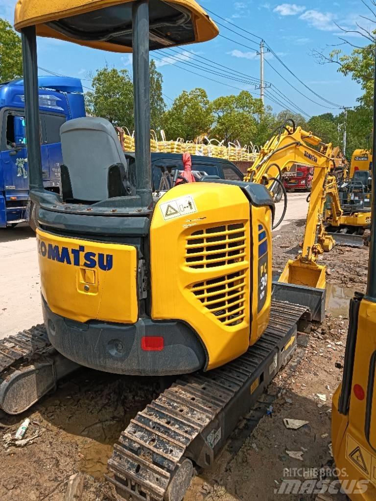 Komatsu PC30 حفارات صغيرة أقل من 7 طن (حفارات صغيرة)