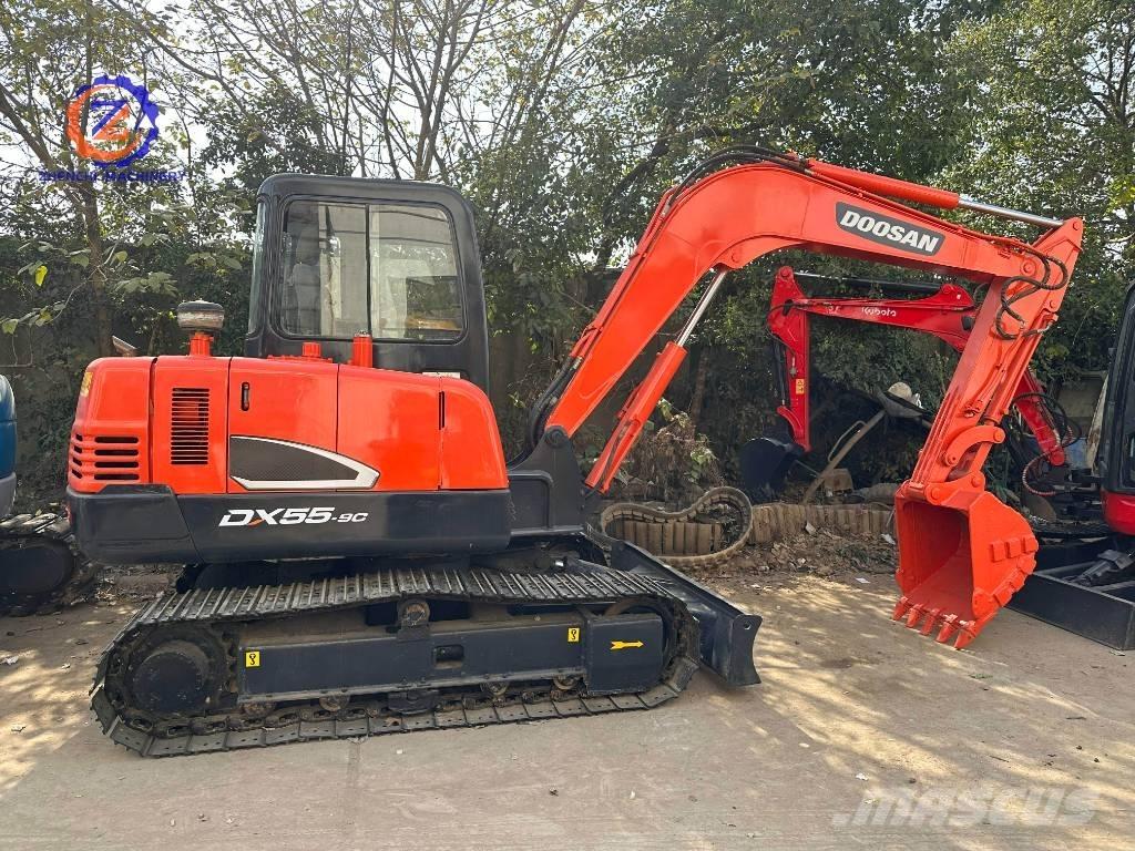 Doosan DH 55 حفارات صغيرة أقل من 7 طن (حفارات صغيرة)