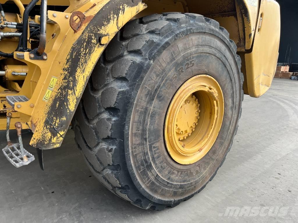 CAT 740 ساحبات مفصلية