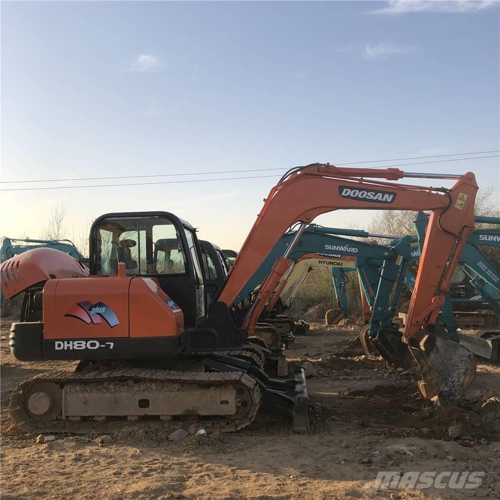 Doosan DH80 حفارات وسط 7 طن - 12 طن