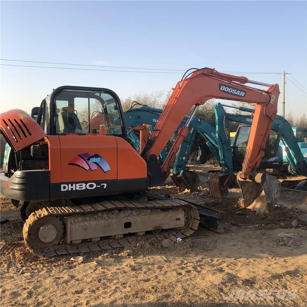 Doosan DH80 حفارات وسط 7 طن - 12 طن