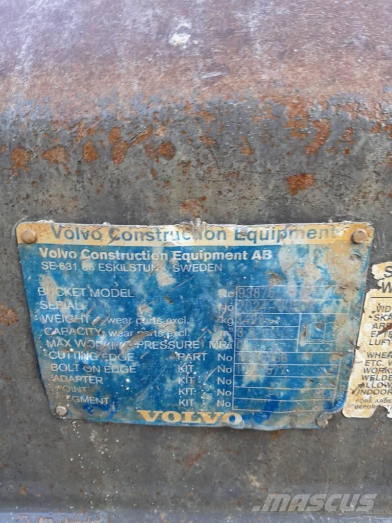 Volvo L 110 G لوادر بعجل