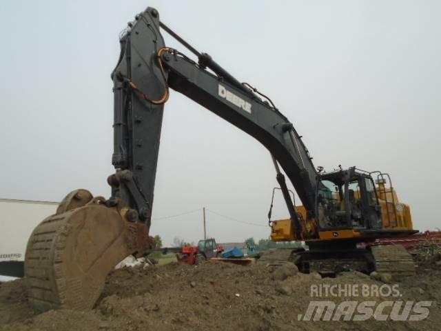 John Deere 450 DLC حفارات زحافة