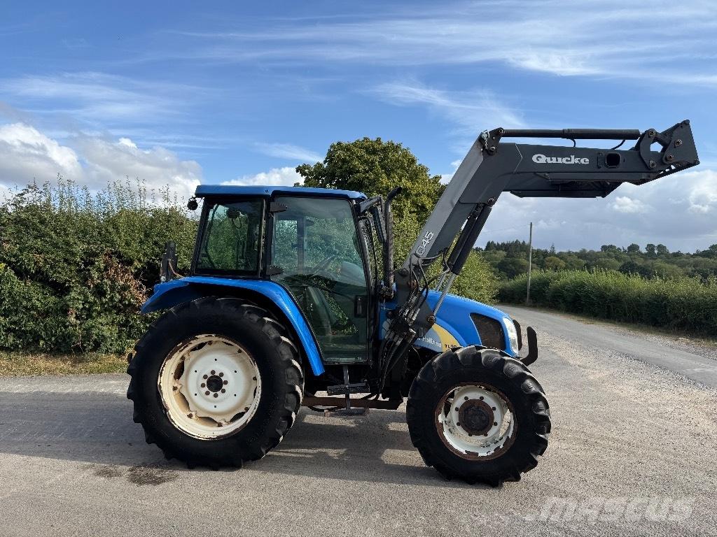 New Holland TL 90 A الجرارات