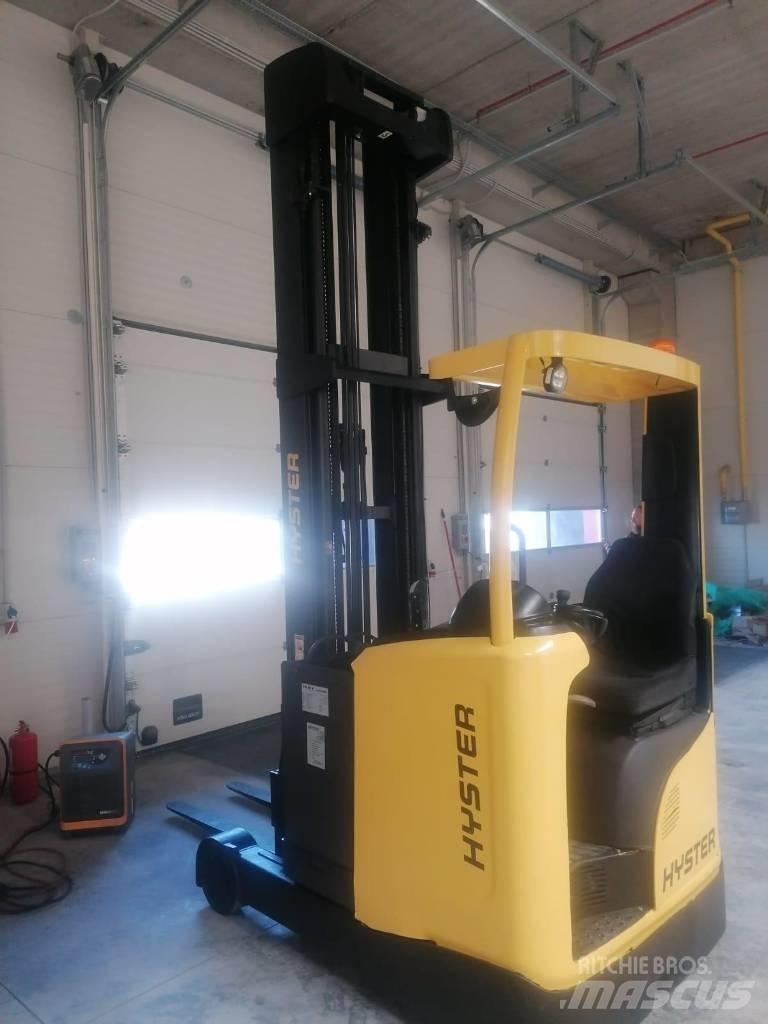 Hyster R 1.6 شاحنة مناولة