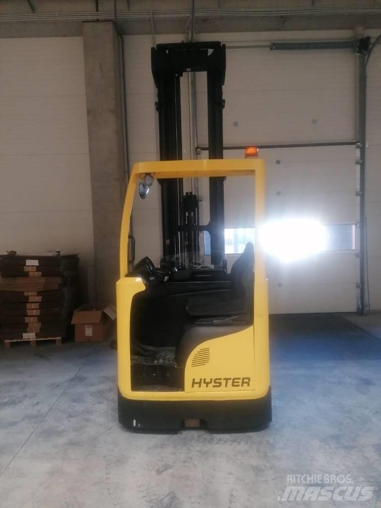 Hyster R 1.6 شاحنة مناولة