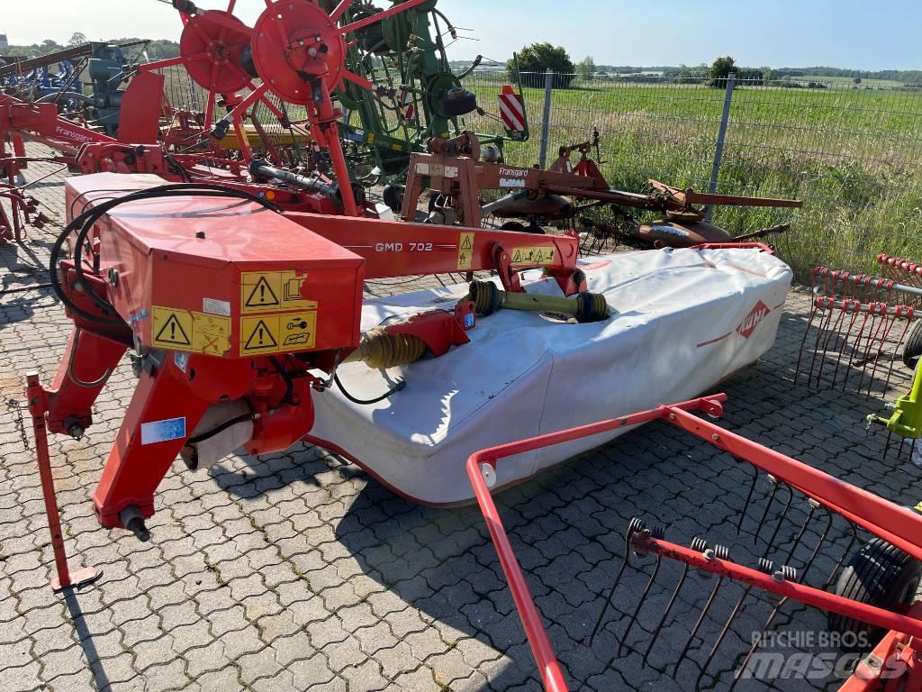 Kuhn GMD 702 جزازات وأغطية المراعي