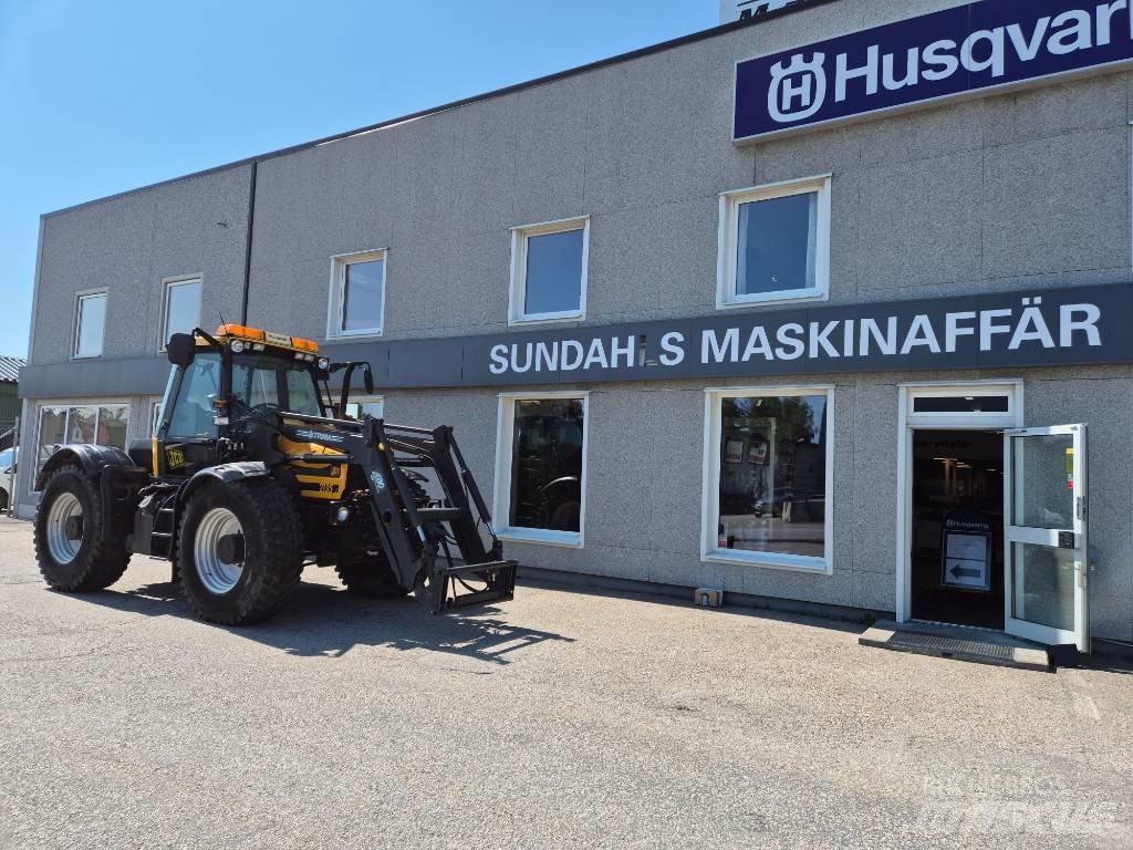 JCB Fastrac 2135 الجرارات