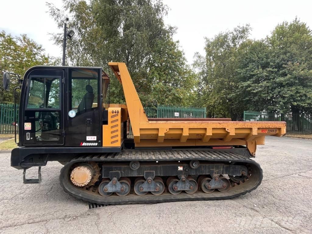 Morooka MST 2200 V D عربات نقل قلابة مجنزرة