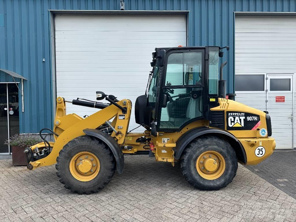 CAT 907 H 2 لوادر بعجل