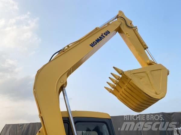 Komatsu PC 60 حفارات زحافة