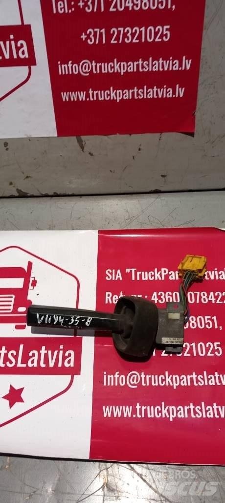 Volvo FH 12.   1624133 كابينة والداخلية