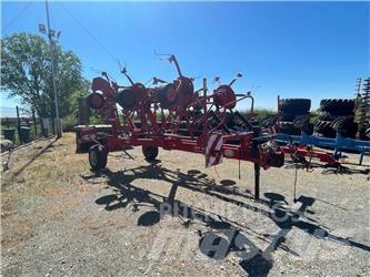 Lely Lotus 900 مكابس وميبسات التبن