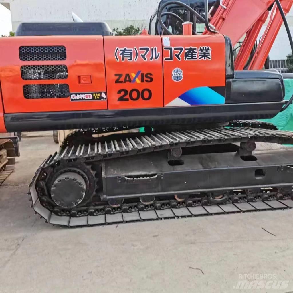 Hitachi ZX 300 حفارات زحافة