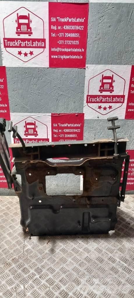 Scania R 440    2140666 الشاسيه والتعليق