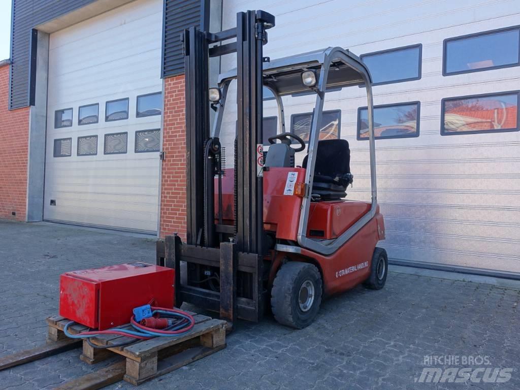 BT CBE 16 F CARGO شاحنات ذات رافعات شوكية تعمل بالكهرباء