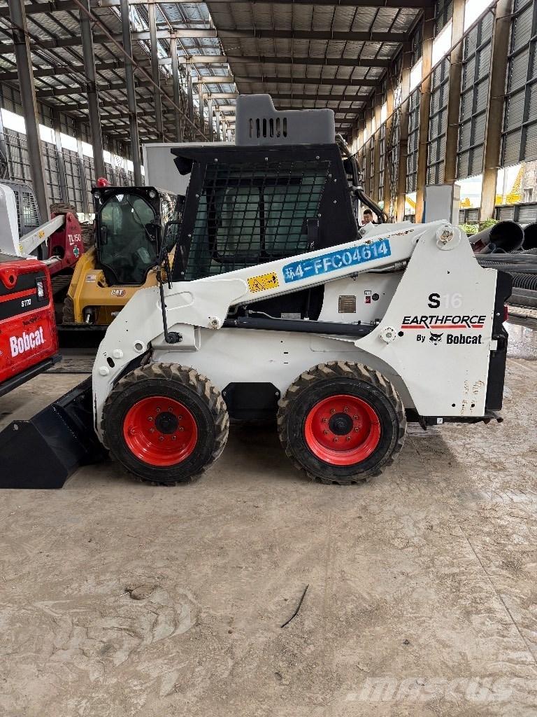 Bobcat S 16 لوادر انزلاقية التوجيه