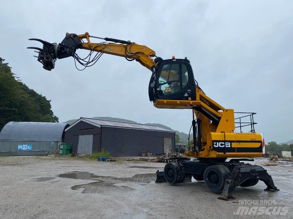 JCB JS 160 W حفارات بعجل